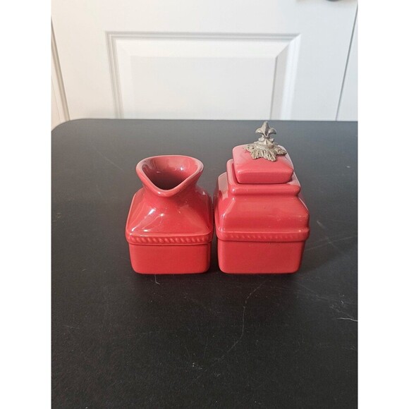 Belaverra red ceramic cream and sugar containers - Picture 2 of 7